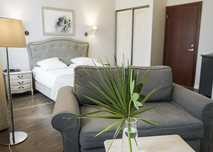 Konukevi Senasis Pastas 4*